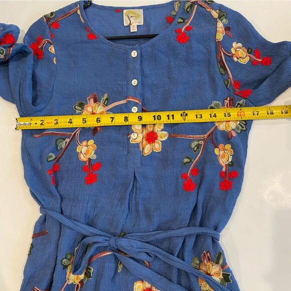 Figueroa & Flower Embroidered Boho Shift pullover Dress S Blue Rayon W/Belt - Picture 7 of 10